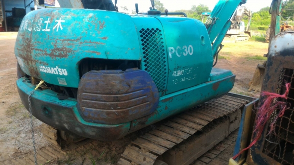 ขายรถขุด KOMATSU PC30-7 เครื่องดี ปั้มดี เอวดี ตัวเดินดี ราคา 250,000 ราคาต่อรองได้ สนใจโทรคุยกันก่อนได้ครับ มีรถขนส่งบริการทั่วไทย ร้านสามย่านแทรคเตอร์ อ.แกลง จ.ระยอง โทร 0818618678 ,0899347475 id line=0818618678 id line=0917315475 ขายรถขุด KOMATSU PC30-7 เครื่องดี ปั้มดี เอวดี ตัวเดินดี ราคา 250,000 ราคาต่อรองได้ สนใจโทรคุยกันก่อนได้ครับ มีรถขนส่งบริการทั่วไทย ร้านสามย่านแทรคเตอร์ อ.แกลง จ.ระยอง โทร 0818618678 ,0899347475 id line=0818618678 id line=0917315475