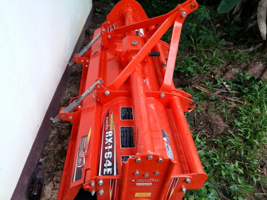 ขายโลตาลี่ตราช้างแท้ รุ่นKUBOTA L3608 สภาพเดิมๆน๊อตไม่เคยแกะสภาพ90\%พึ่งใช้งานเพียงครั้งเดียว ใครกำลังหาอยู่ด่วนๆเลยครับ ขายราคา41,000บาท สนใจสอบถามได้ครับ 080-1696651 อยู่ปทุมราชวงศาจังหวัดอำนาจเจริญครับ