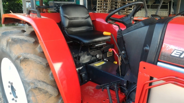 ขายรถไถ YANMAR EF453T พร้อมดันหน้า ทะเบียนพร้อมโอน ราคา 280,000 ราคาต่อรองได้ สนใจโทรคุยกันก่อนได้คร