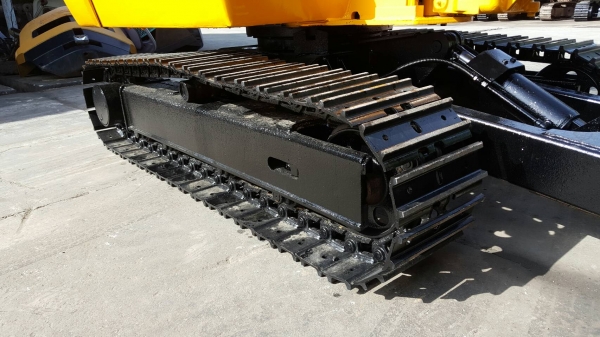 ขาย รถขุด MITSUBISHI รุ่น MM35B มือสองญี่ปุ่น พร้อมหัวเก๋ง สลักบูท เอวแน่น 100\% ทำงานไว ทำสี CAT เพื่อความสวยงาม เท่านั้น มือถือ/LINE ID : 0818753444