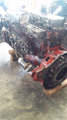 เครื่องยนต์ฮีโน่HO7C#185แรงม้าสวยๆ ติดดีพร้อมใช้ที่081-1951535ครับ