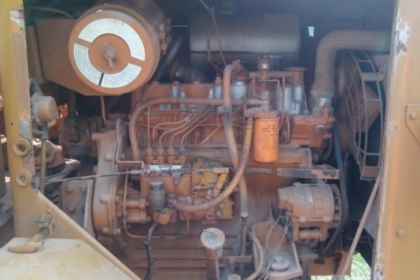 ขายรถเกรดสภาพดีมาก KOMATSU GD22A ราคาต่อรองได้ ขายรถเกรดสภาพดีมาก KOMATSU GD22A ราคาต่อรองได้