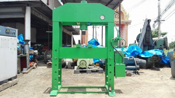 แท่นอัดไฮดรอลิคแบบไฟฟ้า ขนาด 60 ตัน มอเตอร์ Mitsu 5 HP 380V พร้อมใช้