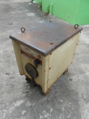 เครื่องเชื่อมพลัง 300 แอมป์