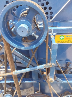 ตู้นวดข้าว 6 ฟุต พ่วงท้ายแทรกเตอร์  no.28