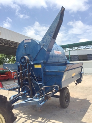 ตู้นวดข้าว 6 ฟุต พ่วงท้ายแทรกเตอร์  no.28