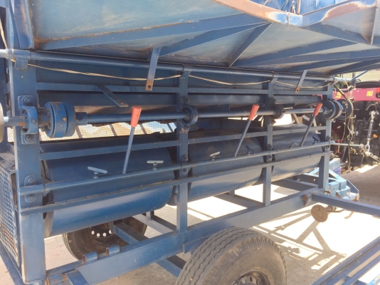 ตู้นวดข้าว 6 ฟุต พ่วงท้ายแทรกเตอร์  no.28