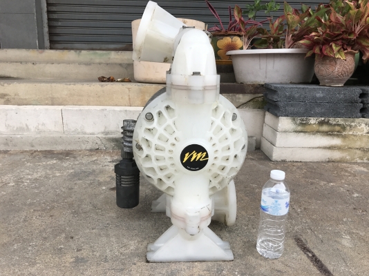 ขายปั้มไดอะแฟรม Versa-Matic made in USA วัสดุ PE409 ขนาด 1.5นิ้ว สภาพสวยมาก พร้อมใช้งาน