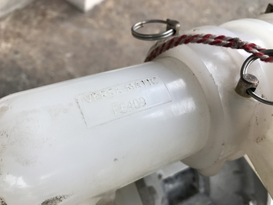 ขายปั้มไดอะแฟรม Versa-Matic made in USA วัสดุ PE409 ขนาด 1.5นิ้ว สภาพสวยมาก พร้อมใช้งาน