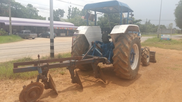 ขายรถไถฟอร์ด