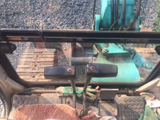 Komatsu PC40-7 รถขุด มือสอง รอนำเข้าจากญี่ปุ่น โทร. 080-6565422 (หนิง)