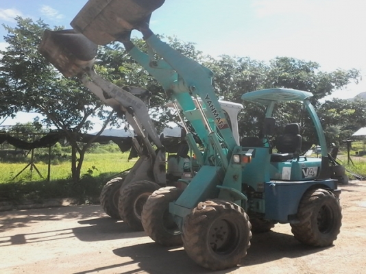 รถตักเ ก่า นอกจาก JAPAN มี2 คัน Mitsubishi WS310, yanmar v4 ขายราคาถูก สนใจติดต่อ 081-8833166 รถตักเ ก่า นอกจาก JAPAN มี2 คัน Mitsubishi WS310, yanmar v4 ขายราคาถูก สนใจติดต่อ 081-8833166