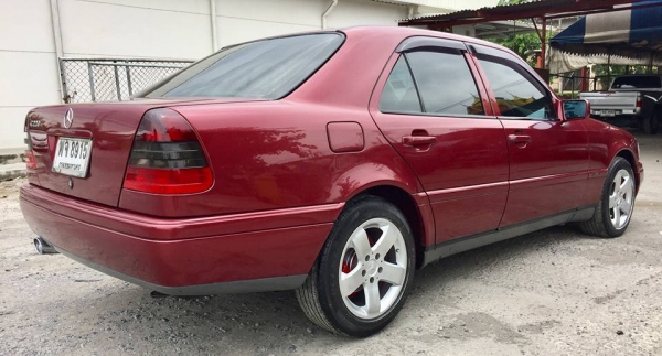 ขายของสวยๆงามๆ เบนซ์ C180 ปี96 รถสวยมากๆ เครื่องดี แอร์เย็น ดูรถได้ที่กทม. ติดต่อ 0856390132 กานรับสาย