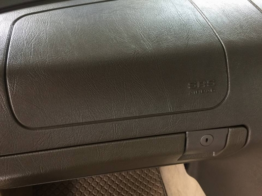 ขายของสวยๆงามๆ เบนซ์ C180 ปี96 รถสวยมากๆ เครื่องดี แอร์เย็น ดูรถได้ที่กทม. ติดต่อ 0856390132 กานรับสาย