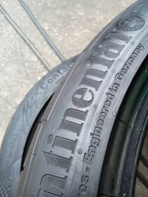 245/40R18 CONTINENTAL CONTACK CT5 ปี15 มี 2 เส้น tel. 081-427-3941