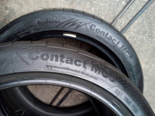 245/40R18 CONTINENTAL CONTACK CT5 ปี15 มี 2 เส้น tel. 081-427-3941