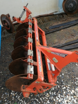 คูโบต้า L3608SP 4 WD  รถเกรด A ใบมีดตราช้าง ผานหลัง ทำงาน 350 ชั่วโมง