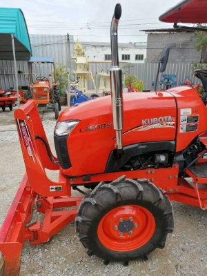 คูโบต้า L3608SP 4 WD  รถเกรด A ใบมีดตราช้าง ผานหลัง ทำงาน 350 ชั่วโมง