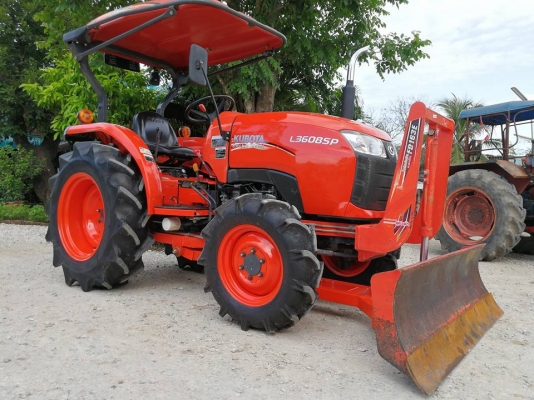 คูโบต้า L3608SP 4 WD  รถเกรด A ใบมีดตราช้าง ผานหลัง ทำงาน 350 ชั่วโมง