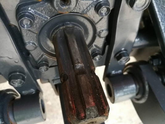 คูโบต้า L3608SP 4 WD  รถเกรด A ใบมีดตราช้าง ผานหลัง ทำงาน 350 ชั่วโมง