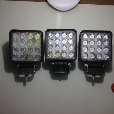 ไฟสปอร์ทไลท์ LED.ทรงเหลี่ยม 48 วัตต์. ทั้ง12V./24V.