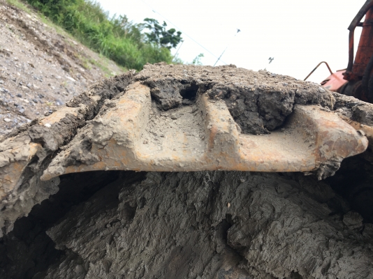 ขายเหมา อะใหล่ด่วน HITACHI EX300H-3 ที่เห็นทั้งหมด