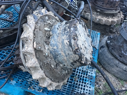 ขายเหมา อะใหล่ด่วน HITACHI EX300H-3 ที่เห็นทั้งหมด