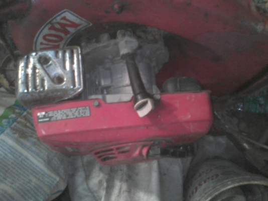 รถเข็นตัดหญ้า HonDa รุ่น GXV 120