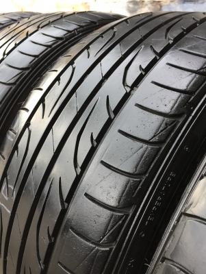 ยาง Dunlop 215-45-17 ปี 15 ครบชุด 4 เส้น 5000  สภาพสวยๆไม่มีปะไม่บวมไม่กินข้าง ดอกยางเหลือเยอะเอาไปวิ่งกันใด้อีกยาวค่ะ