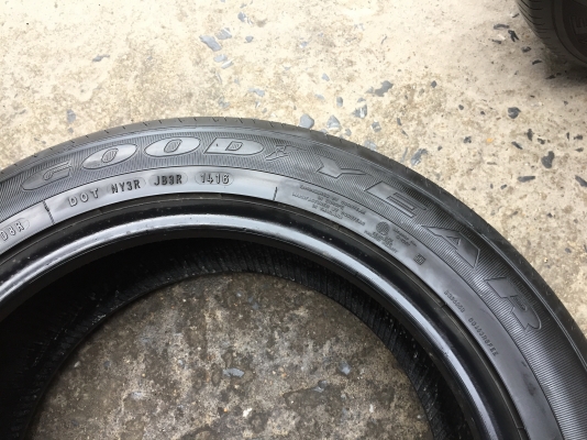 ยาง Goodyear 215-55-17 ปี 16 2 เส้น 2500 สภาพสวยๆไม่บวมไม่กินข้าง ดอกยางเหลือเยอะเอาไปวิ่งกันใด้อีกย ยาง Goodyear 215-55-17 ปี 16 2 เส้น 2500 สภาพสวยๆไม่บวมไม่กินข้าง ดอกยางเหลือเยอะเอาไปวิ่งกันใด้อีกย