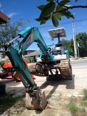 Kobelco sk032. เดินสายหัวเจาะแล้วพร้อมใช้งาน เครื่อง32แรง turbo Kobelco sk032. เดินสายหัวเจาะแล้วพร้อมใช้งาน เครื่อง32แรง turbo