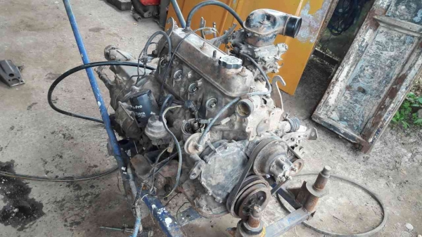 ขายเครื่องtoyota 2y..พร้อมเกีย