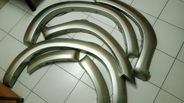 ขายคิ้วล้อวีโก้ 4 ประตู