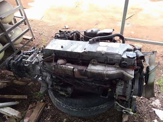 ขายเครื่องอีซูสุ 6HL 205 แรงม้า พร้อมเกียร์ พร้อมใบคุม