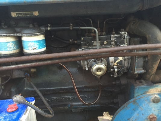 ฝากขายฟอร์ด 77 เครื่อง  t5  ดันหน้า หาง7cmt   เอกสารพร้อม ราคา235,000ใช้งานปกติ