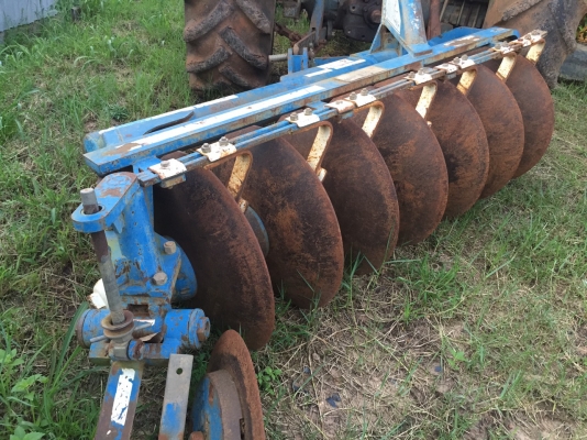 ฝากขายฟอร์ด 77 เครื่อง  t5  ดันหน้า หาง7cmt   เอกสารพร้อม ราคา235,000ใช้งานปกติ