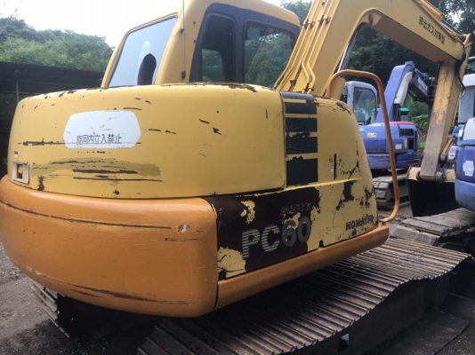 Komatsu PC60-7 รถขุด มือสองญี่ปุ่น โทร. 080-6565422 (หนิง)