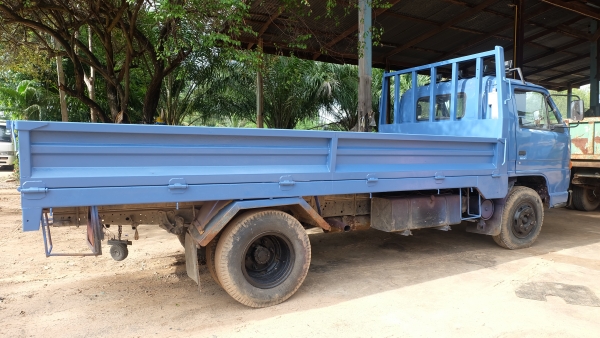 ขายบรรทุก หกล้อ ยี่ห้ออีซูซุ รุ่นNPR 115HP ปี94 รถแท้ใช้มือเดียว โทร095-5944474 ปอ ขายบรรทุก หกล้อ ยี่ห้ออีซูซุ รุ่นNPR 115HP ปี94 รถแท้ใช้มือเดียว โทร095-5944474 ปอ