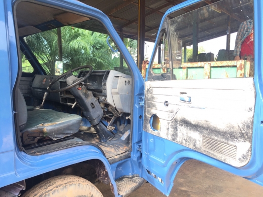 ขายบรรทุก หกล้อ ยี่ห้ออีซูซุ รุ่นNPR 115HP ปี94 รถแท้ใช้มือเดียว โทร095-5944474 ปอ