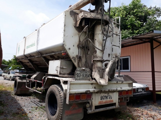 ขายรถบรรทุกอาหารสัตว์ ขายรถบรรทุกอาหารสัตว์