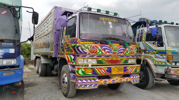 ขายรถสิบล้อสวย