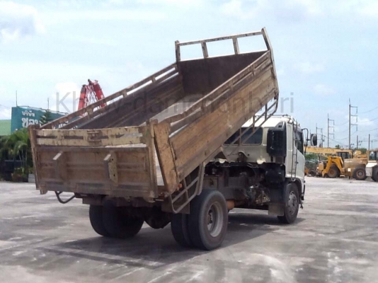 ขาย6ล้อกะบะดั้มพ์ฮีโน่ 212แรงม้า สนใจติดต่อ097-3597899