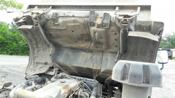 รถอีซูซุ 6 ล้อดั้ม NQR 175 แรงม้า. ปี 49. สนใจติดต่อ 081 - 9706989 รถอีซูซุ 6 ล้อดั้ม NQR 175 แรงม้า. ปี 49. สนใจติดต่อ 081 - 9706989