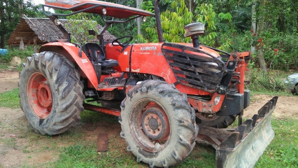 รถไถ KUBOTA M9540 สนใจติดต่อ 081 - 9706989 รถไถ KUBOTA M9540 สนใจติดต่อ 081 - 9706989
