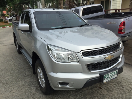 ยาง Bridgestone 245 70 16 ปี17 มี3ชุด ดอกเต็ม ไม่มีปะ เนื้อนิ่มๆ ใช้ยาว ราคาไม่แพง