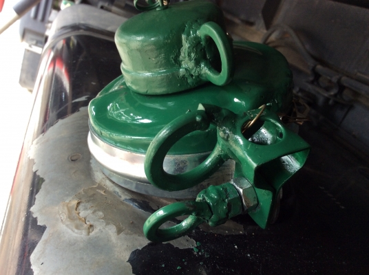 ฝาถังน้ำมันกันขโมย ราคาเพียง700บาท คุ้มค่าแน่นอนครับ