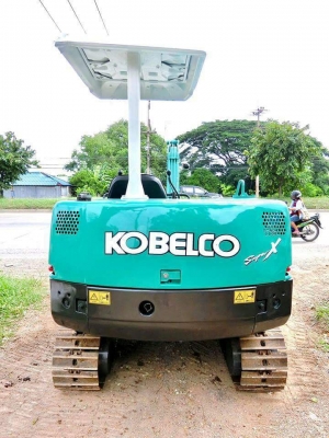 ขายรถแบ๊คโฮ เก่านอกแท้ เอกสารใบอินวอย    ยี่ห้อ : KOBELCO   แบบ : SK027  ราคา 290,000 บาท ( ราคานี้ พร้อมจัดส่ง ) รถทำสีใหม่เช็คระบบใหม่ทั้งคัน #พร้อมลงงาน ชั่วโมงการทำงาน : 2922 ชม.   ปัมเฟือง , เครื่องยนต์3สูบ  มีระบบกระต่าย-เต่า เอวแน้น   สนใจ-ติดต่อ-ส