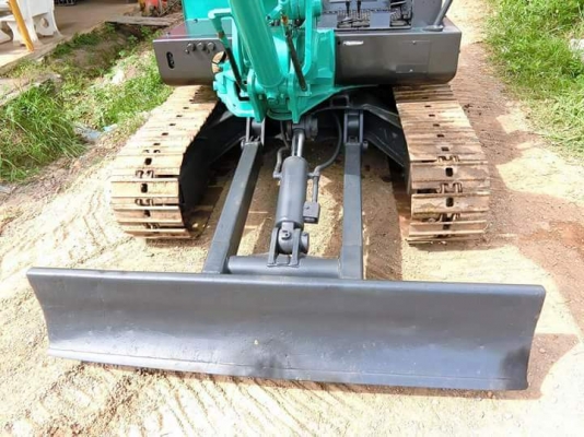 ขายรถแบ๊คโฮ เก่านอกแท้ เอกสารใบอินวอย    ยี่ห้อ : KOBELCO   แบบ : SK027  ราคา 290,000 บาท ( ราคานี้ พร้อมจัดส่ง ) รถทำสีใหม่เช็คระบบใหม่ทั้งคัน #พร้อมลงงาน ชั่วโมงการทำงาน : 2922 ชม.   ปัมเฟือง , เครื่องยนต์3สูบ  มีระบบกระต่าย-เต่า เอวแน้น   สนใจ-ติดต่อ-ส