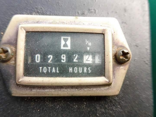 ขายรถแบ๊คโฮ เก่านอกแท้ เอกสารใบอินวอย    ยี่ห้อ : KOBELCO   แบบ : SK027  ราคา 290,000 บาท ( ราคานี้ พร้อมจัดส่ง ) รถทำสีใหม่เช็คระบบใหม่ทั้งคัน #พร้อมลงงาน ชั่วโมงการทำงาน : 2922 ชม.   ปัมเฟือง , เครื่องยนต์3สูบ  มีระบบกระต่าย-เต่า เอวแน้น   สนใจ-ติดต่อ-ส