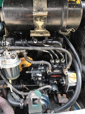 ขายรถแบ๊คโฮ เก่านอกแท้ เอกสารใบอินวอย    ยี่ห้อ : KOBELCO   แบบ : SK027  ราคา 290,000 บาท ( ราคานี้ พร้อมจัดส่ง ) รถทำสีใหม่เช็คระบบใหม่ทั้งคัน #พร้อมลงงาน ชั่วโมงการทำงาน : 2922 ชม.   ปัมเฟือง , เครื่องยนต์3สูบ  มีระบบกระต่าย-เต่า เอวแน้น   สนใจ-ติดต่อ-ส